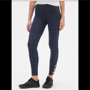 GapFit Leggings